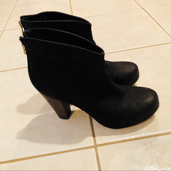 Steven Booties - Picture 3 of 5